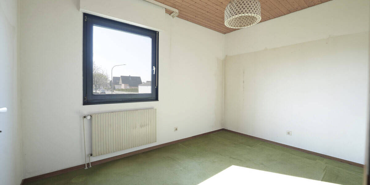 Bungalow Altdorf - 3 Zimmer, 100 m&sup2;, 489.000&euro; | Angebot:26376615