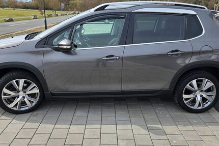 Peugeot 2008 117.055 km 7.400 &euro; Adelsdorf 91325