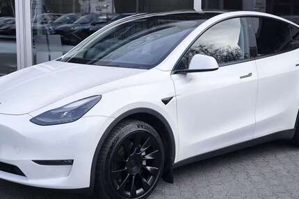 Tesla Model Y 128.378 km 28.450 &euro; Dieburg 64807