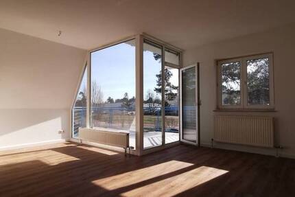 Wohnung Falkensee - 3 Zimmer, 90 m&sup2;, 1.550&euro; | Angebot:25428195