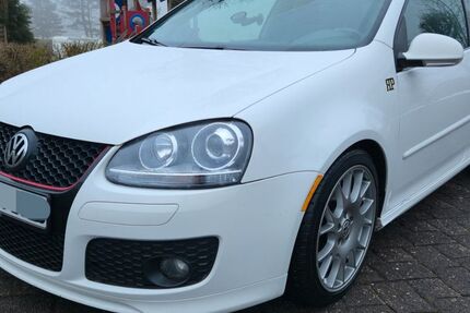 VW Golf 386.000 km 8.900 &euro; Meuspath 53520