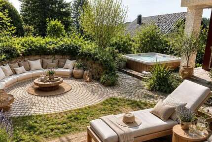 Haus Göppingen Bruckwasen - 9 Zimmer, 266 m&sup2;, 840.000&euro; | Angebot:25914270