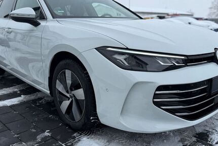 VW Passat Variant 15.000 km 31.990 &euro; Ilsede 31246