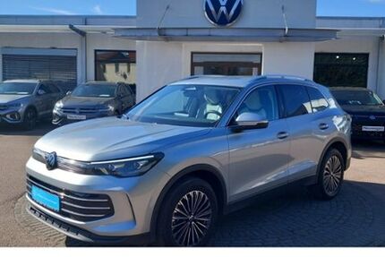 VW Tiguan 25.641 km 43.888 &euro; Südliches Anhalt OT Görzig 06369