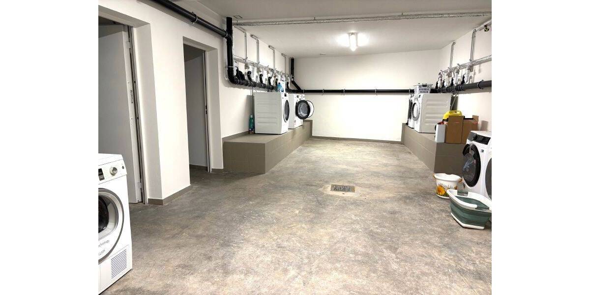 Etagenwohnung PETERSBERG BÖCKELS Böckels - 4 Zimmer, 147 m&sup2;, 1.620&euro; | Angebot:26804504