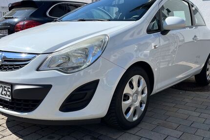 Opel Corsa 211.165 km 2.950 &euro; Niederdorfelden 61138