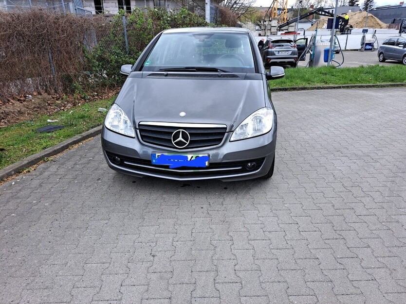 Mercedes-Benz A-Klasse 135.000 km 2.800 € Berlin 10178