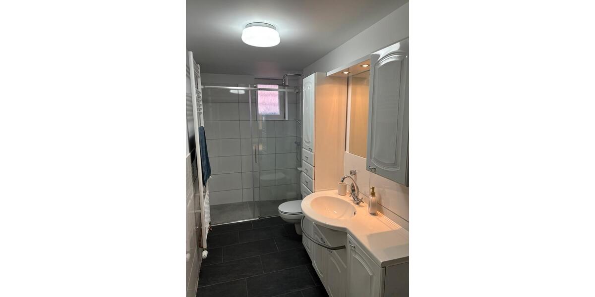Etagenwohnung Rodenberg - 3 Zimmer, 90 m&sup2;, 880&euro; | Angebot:26495682