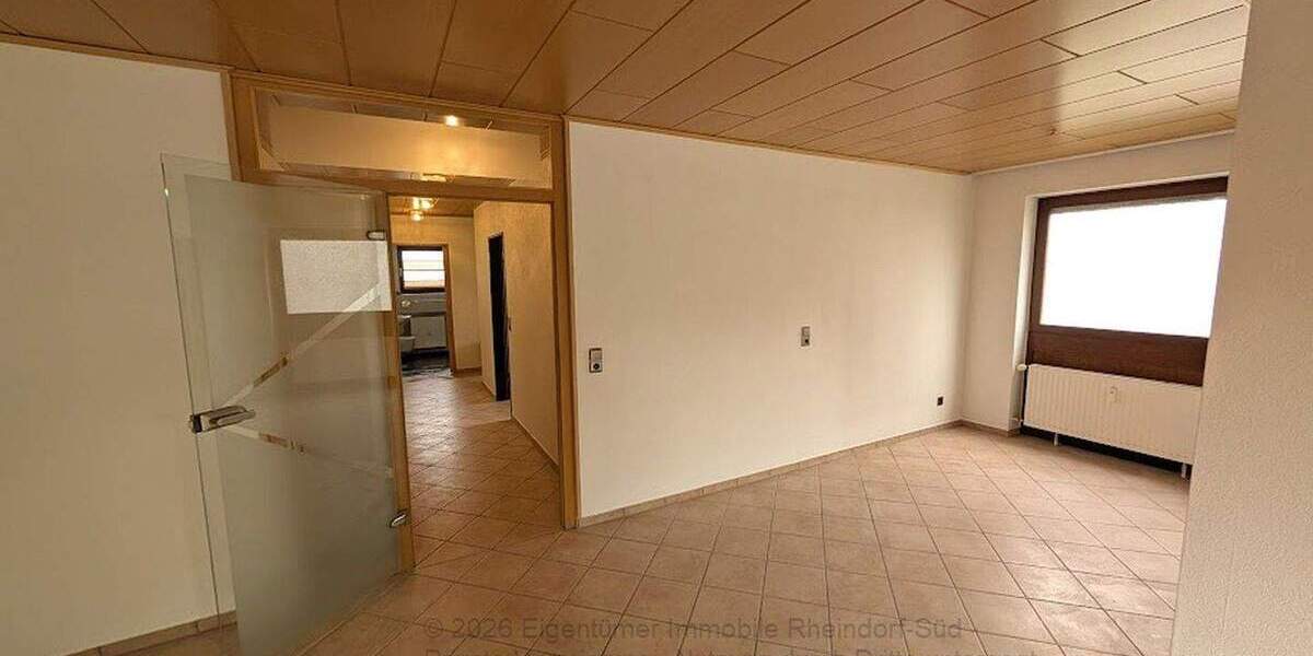 Etagenwohnung Leverkusen Rheindorf - 3 Zimmer, 75 m&sup2;, 940&euro; | Angebot:25073124