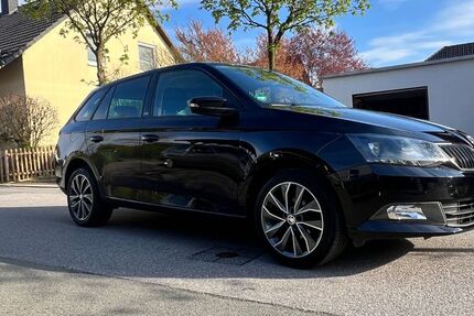 Skoda Fabia 134.830 km 7.999 &euro; Halver 58553