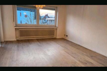 Wohnung Leverkusen - 2 Zimmer, 65 m&sup2;, 900&euro; | Angebot:25625214