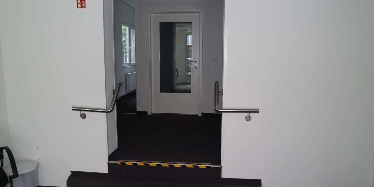 Gewerbeobjekt Warburg - 750&euro; | Angebot:20957561