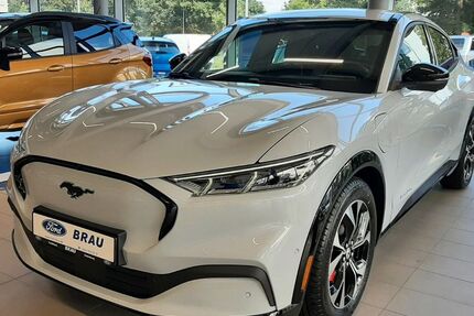 Ford Mustang Mach-E 65.000 km 31.990 &euro; Oldenburg 26122