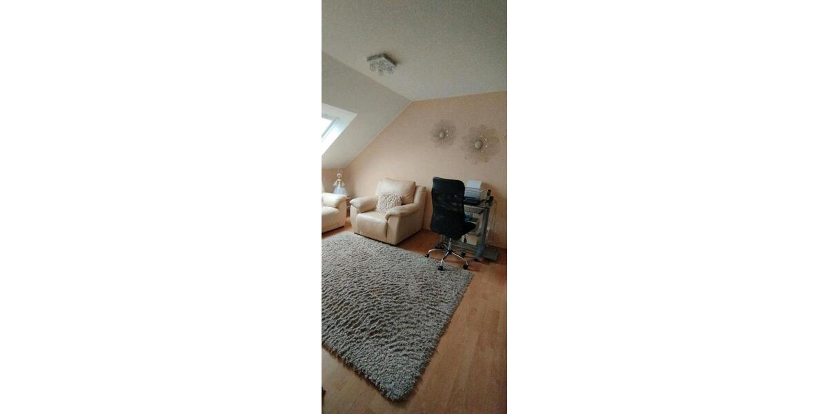Reihenhaus Homburg - 4 Zimmer, 120 m&sup2;, 1.300&euro; | Angebot:26301304