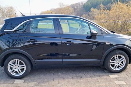 Opel Crossland (X) 69.000 km 13.999 &euro; Berzhausen 57632
