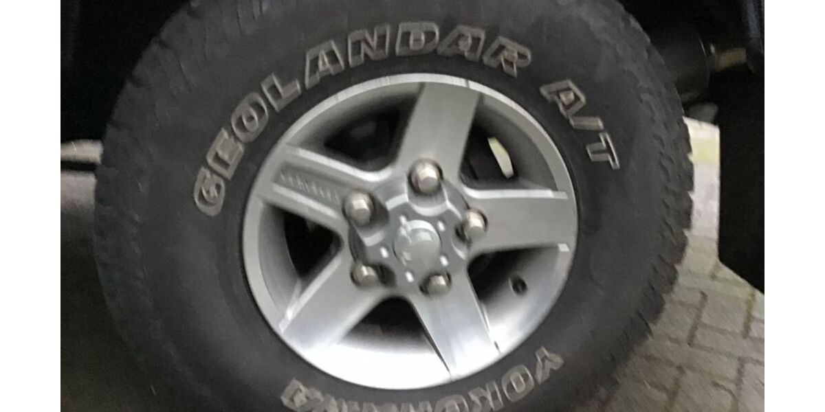 Land Rover Defender 147.000 km 38.990 &euro; Kassel 34123