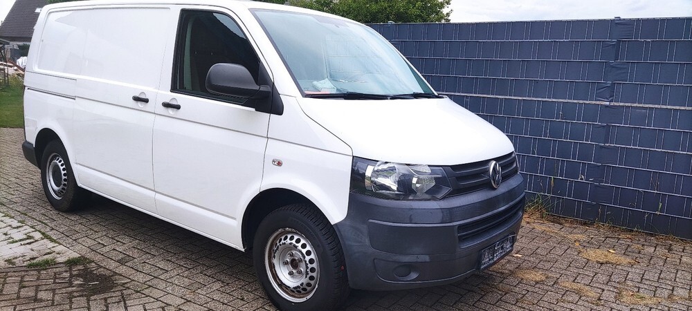 VW T 5 86.000 km 11.500 € isselburg 46419