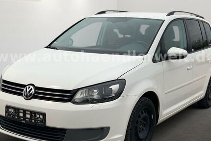 VW Touran 284.646 km 3.999 &euro; Brehna 06796