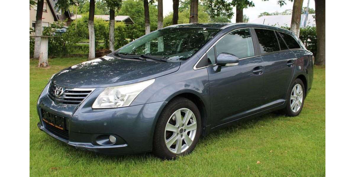 Toyota Avensis 200.500 km 3.750 &euro; Voltlage 49599
