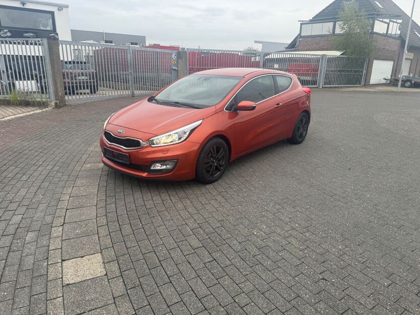 Kia ceed / Ceed 142.900 km 5.500 € Elsdorf 50189