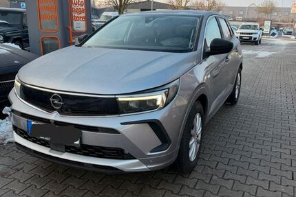 Opel Grandland (X) 64.000 km 19.990 &euro; Moers 47441
