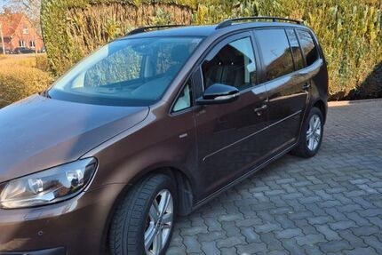 VW Touran 262.000 km 5.500 &euro; Münsterdorf 25587