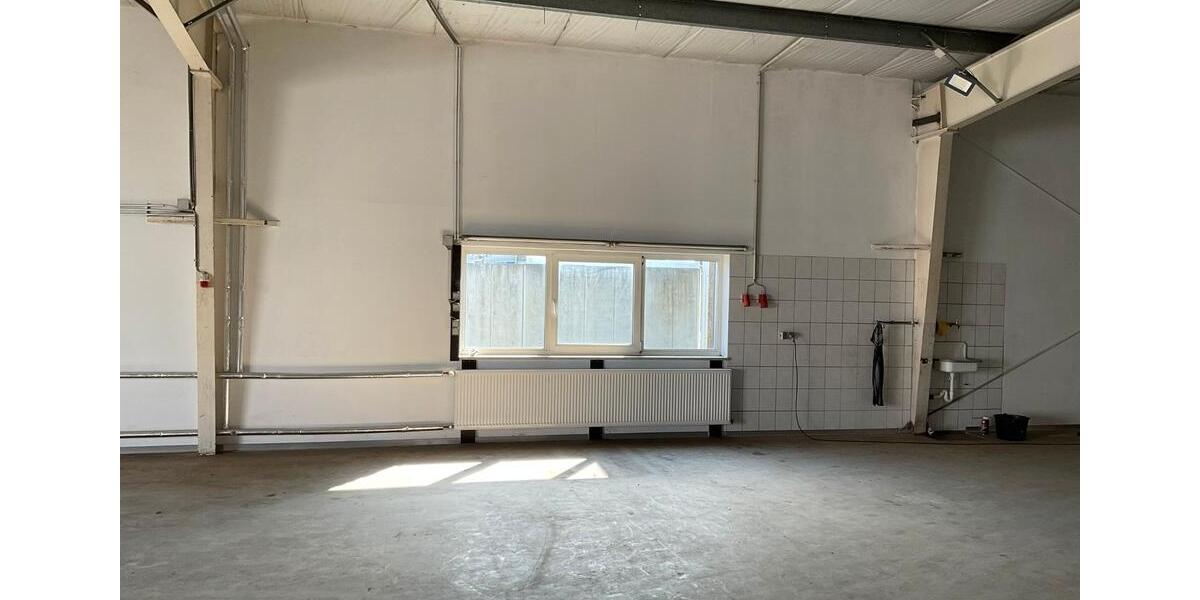 Gewerbeobjekt Ergolding - 2.200&euro; | Angebot:26244463