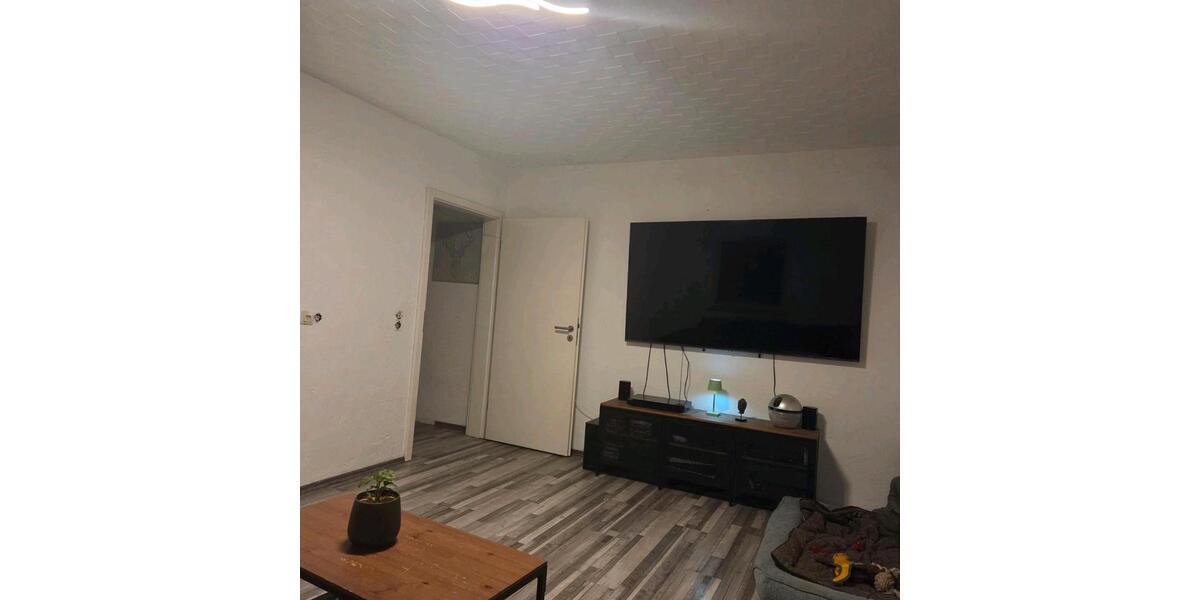 Einfamilienhaus mit Stellplatz und Garten 5 zimmer