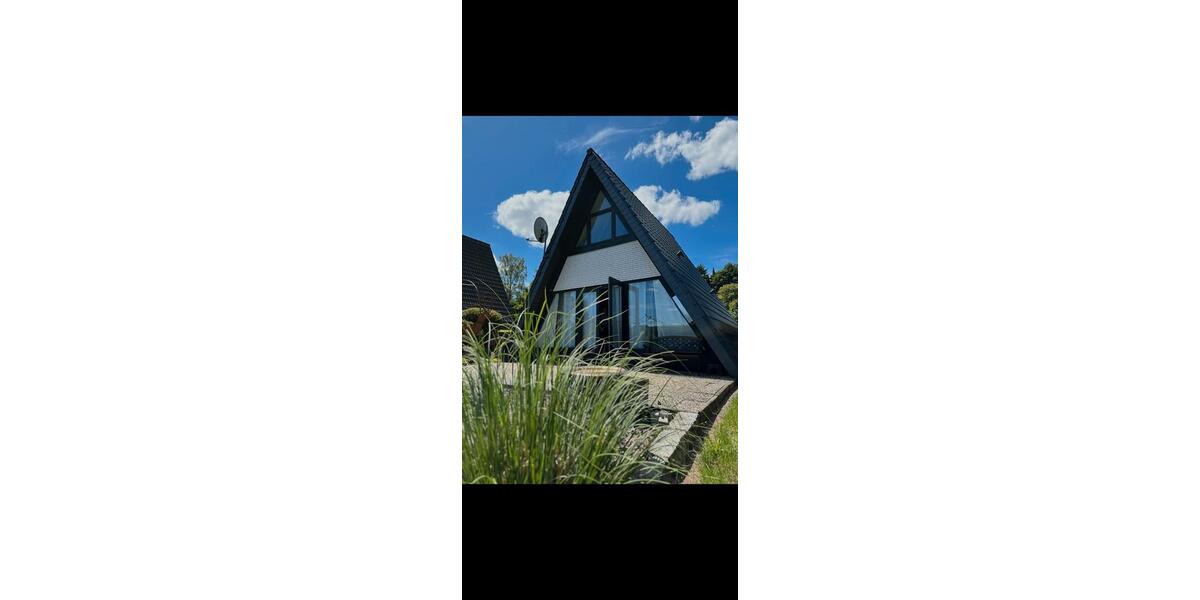 Einfamilienhaus Detmold Hakedahl - 3 Zimmer, 103 m&sup2;, 1.370&euro; | Angebot:25131184