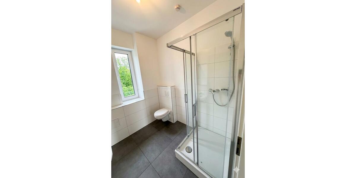 Etagenwohnung Rüdersdorf bei Berlin Hennickendorf - 5 Zimmer, 139 m&sup2;, 1.599&euro; | Angebot:26398998