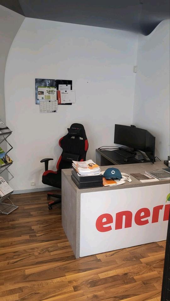 Hassloch Lachenerweg 57, Büro und Lager Fläche zimmer