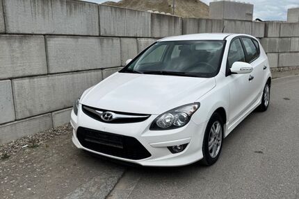 Hyundai i30 270.000 km 1.650 &euro; Illertissen 89257