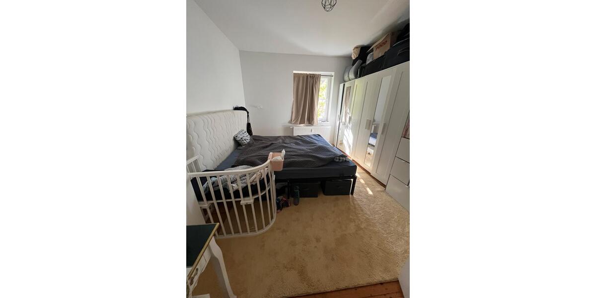 Einfamilienhaus Berlin Spandau - 4 Zimmer, 80 m&sup2;, 1.200&euro; | Angebot:26410890
