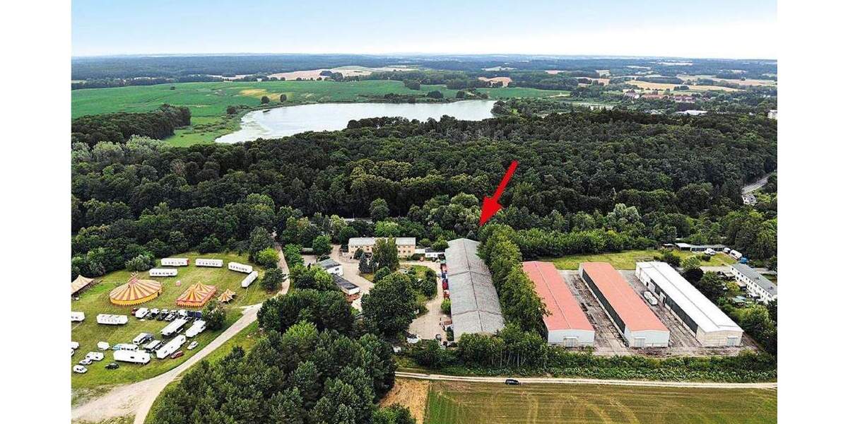 Gewerbeobjekt Sternberg - 325.000&euro; | Angebot:25157010