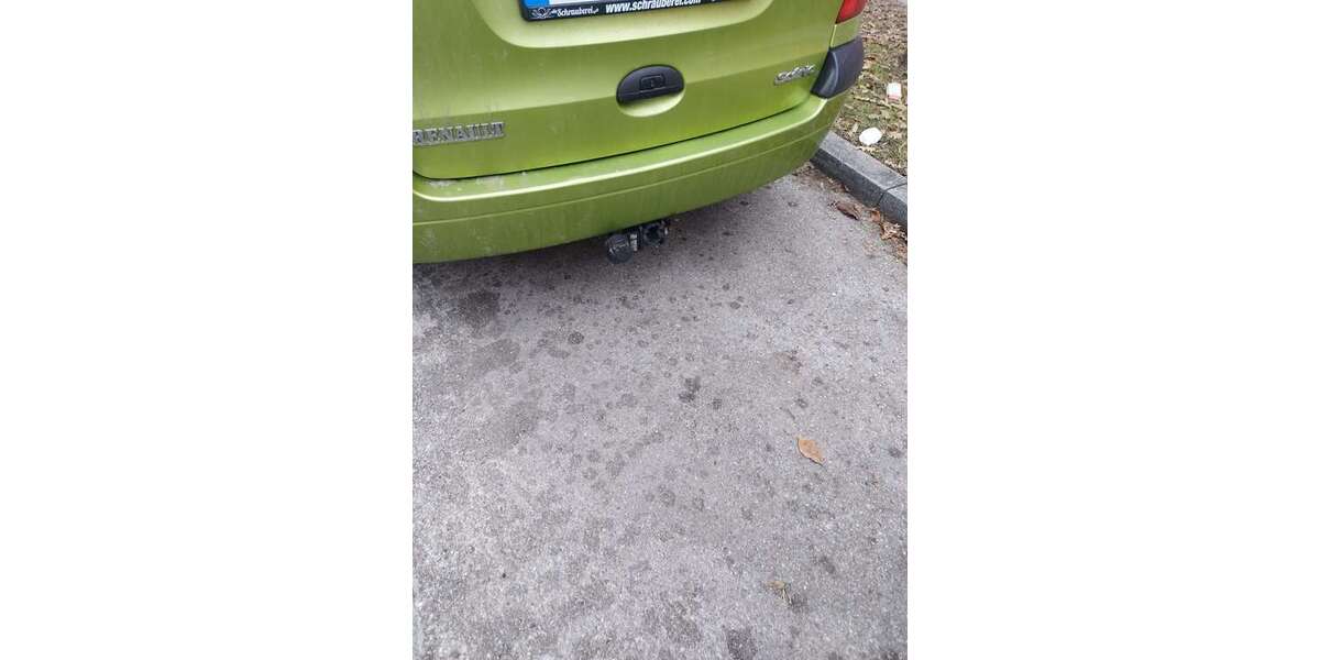Renault Scenic 142.000 km 500 &euro; München 80637