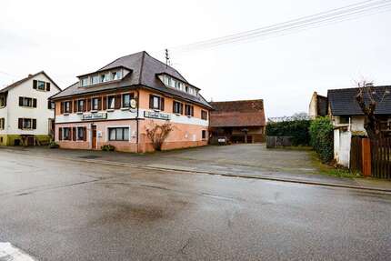 Haus Emmendingen - 15 Zimmer, 650 m&sup2;, 1.050.000&euro; | Angebot:25472382