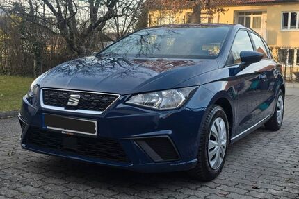 Seat Ibiza 95.000 km 8.900 &euro; Germering 82110