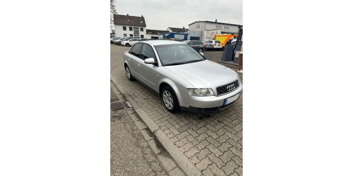Audi A4 220.000 km 1.799 &euro; Karlsruhe 76189