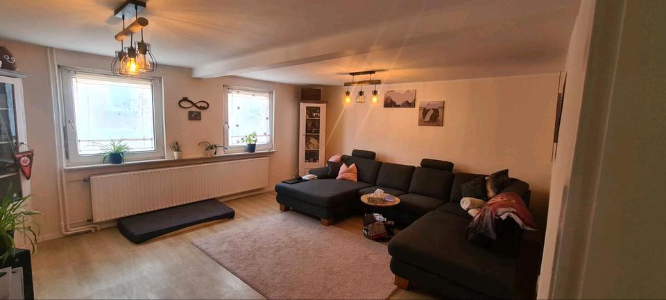 Bauernhaus, Landhaus Butzbach - 6 Zimmer, 160 m&sup2;, 1.365&euro; | Angebot:25367734