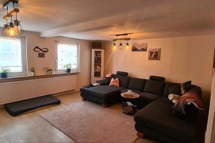 Haus Butzbach - 6 Zimmer, 160 m&sup2;, 1.365&euro; | Angebot:25367734