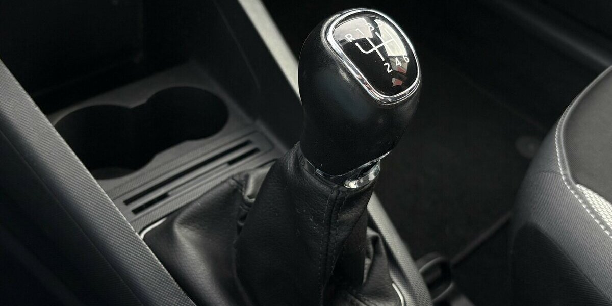 Skoda Fabia 1.2 TSI Ambition ANHÄNGERKUP./SITZHEIZUNG 111.546 km 8.900 &euro; Villingen-Schwenningen 78054