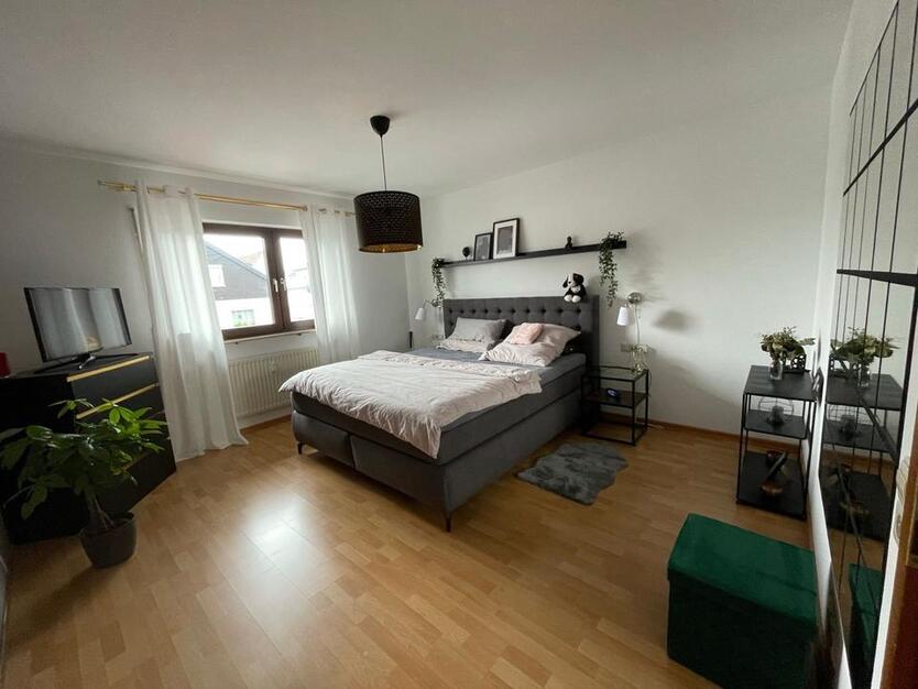 3- Zimmer Wohnung im Blumenviertel in Dagersheim zimmer