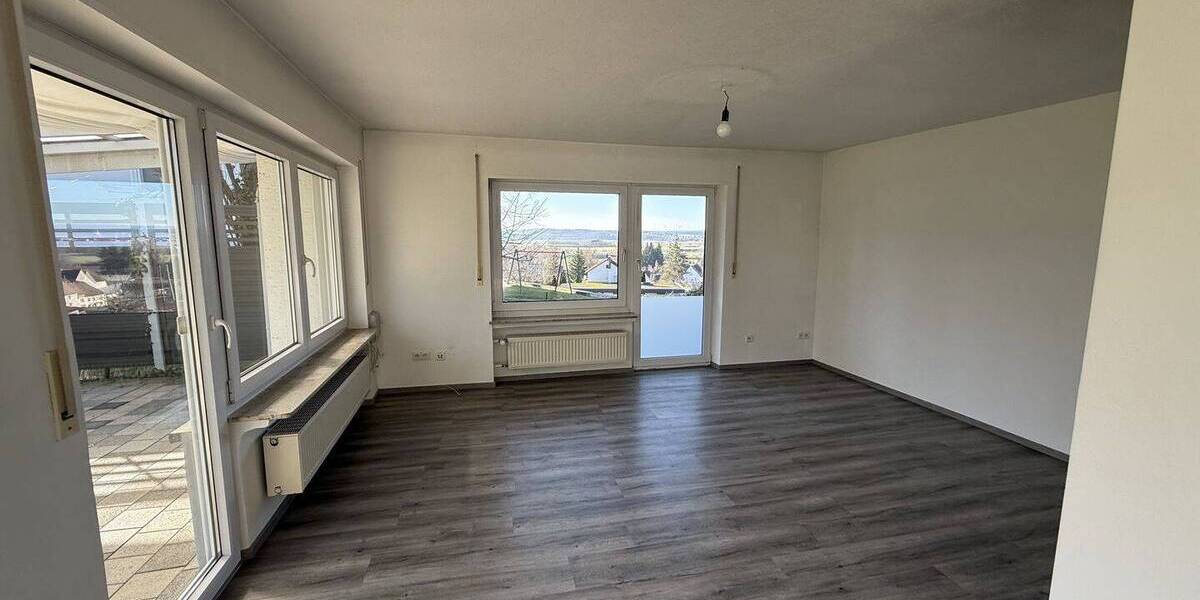 Mehrfamilienhaus, Wohnhaus Ertingen - 9 Zimmer, 208 m&sup2;, 399.000&euro; | Angebot:25701176