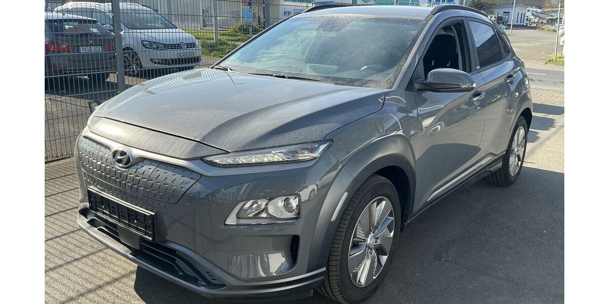 Hyundai KONA 11.231 km 17.000 &euro; Eitorf 53783