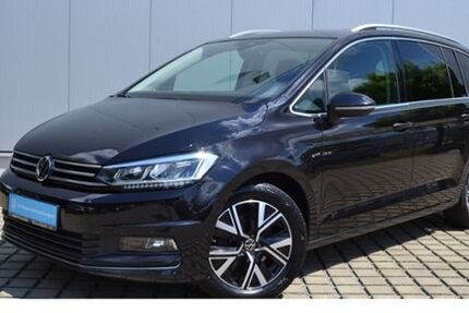 VW Touran 85.092 km 26.789 &euro; Bautzen 02625