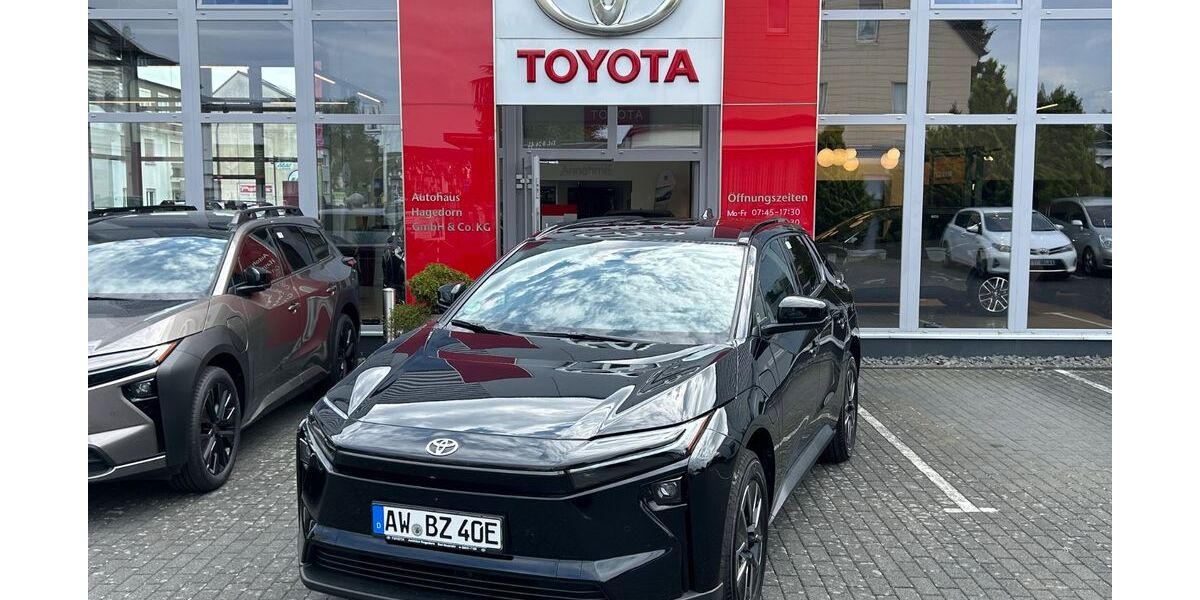 Toyota bZ4X 3.500 km 44.400 &euro; Bad Neuenahr 53474