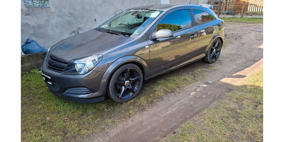 Opel Astra 151.000 km 2.900 &euro; Eutin 23701