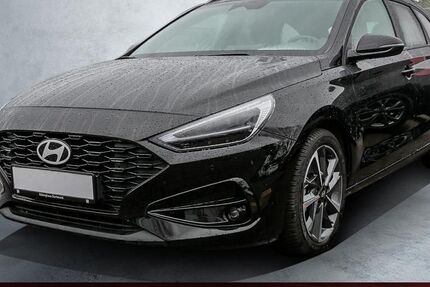 Hyundai i30 11.879 km 28.600 &euro; Kamen 59174