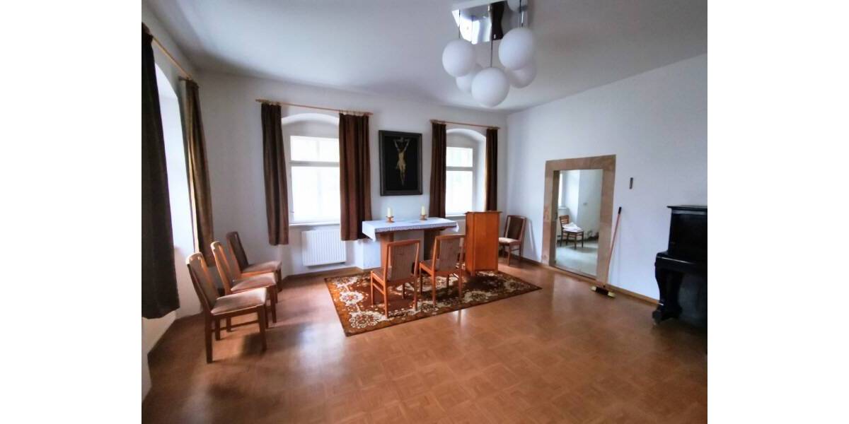Mehrfamilienhaus, Wohnhaus Grünberg Grünberg - 7 Zimmer, 262 m&sup2;, 118.000&euro; | Angebot:26658942
