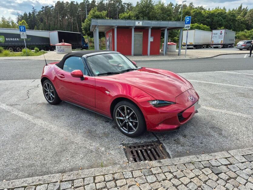 Mazda MX-5 84.500 km 18.000 € Berlin 14109
